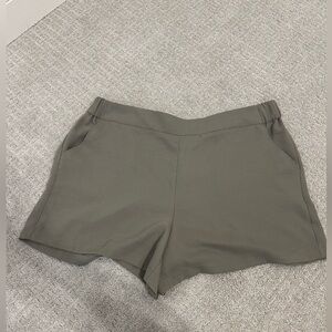Nine West women’s shorts